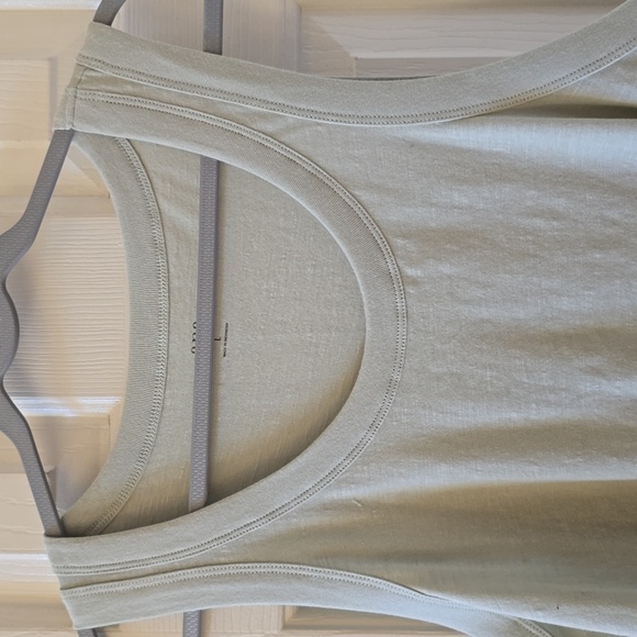 A.N.A BRAND LIGHT GREEN TANK TOPS SIZE LARGE - Picture 3 of 13